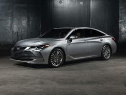 BUY TOYOTA AVALON HYBRID 2019 XLE PLUS, 7dayautos