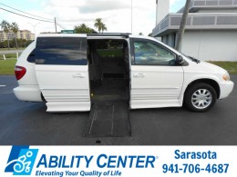 BUY CHRYSLER TOWN & COUNTRY 2003 LXI, 7dayautos